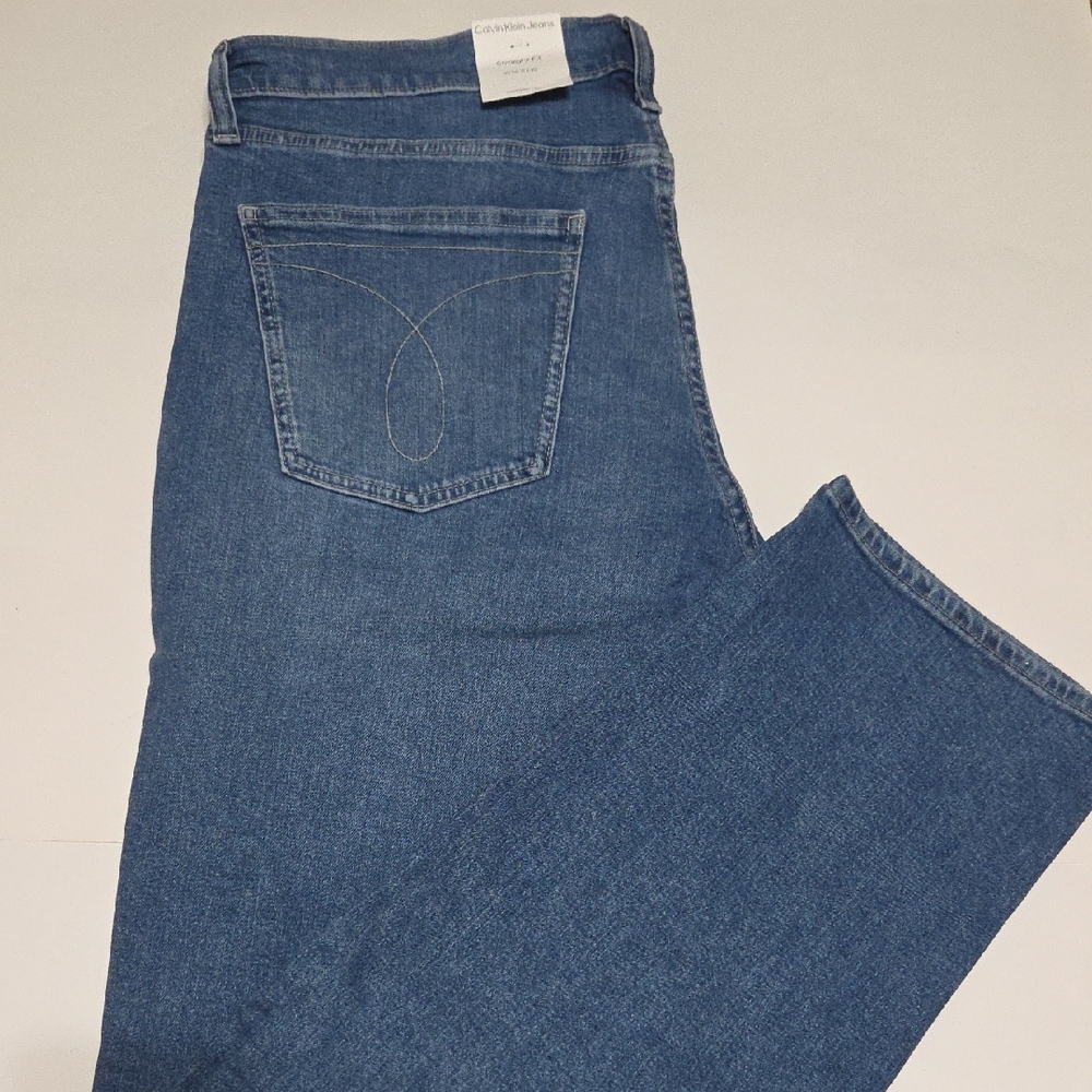 Calvin Klein Men's Blue Straight Jeans